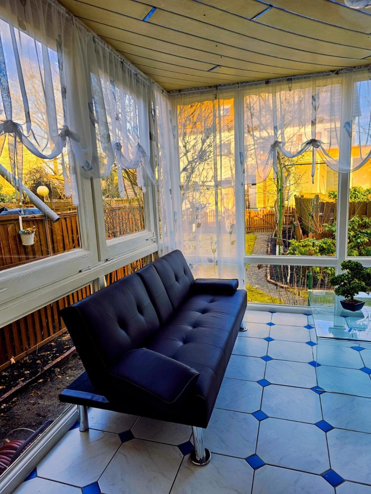 B&R Ferienhaus In Der Naehe Des Flughafens Nuremberg Bagian luar foto